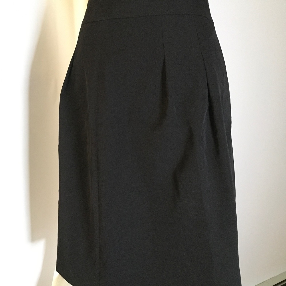 NWT Black Tahari skirt size 14